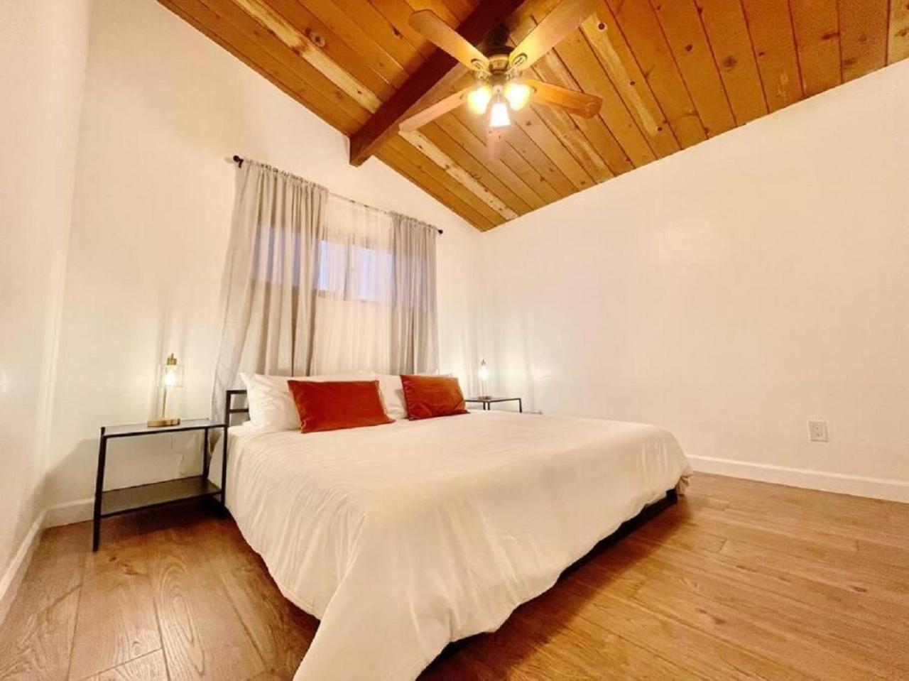 San Diegos Zoo, Seaworld And Downtown Nearby Apartment *